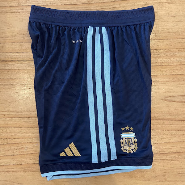 SHORT ARGENTINA AZUL OSCURO - MUNDIAL 2026 - NUMERO 10 5
