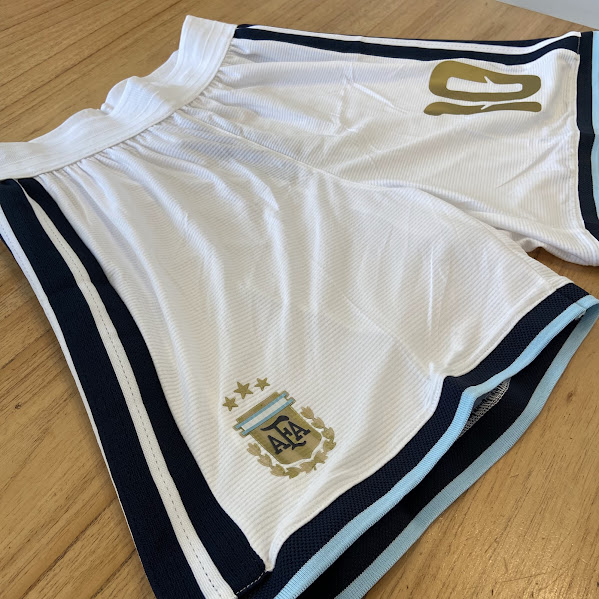 SHORT ARGENTINA BLANCO - MUNDIAL 2026 - NUMERO 10 2