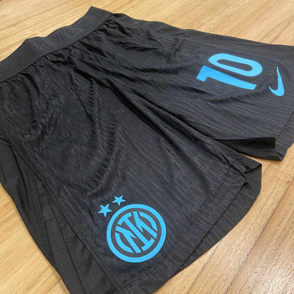 SHORT INTER NEGRO - 25/26 - NUMERO 1O 2