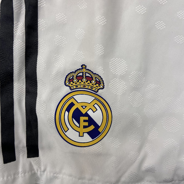 SHORT REAL MADRID BLANCO - 25/26 - NUMERO 30 2