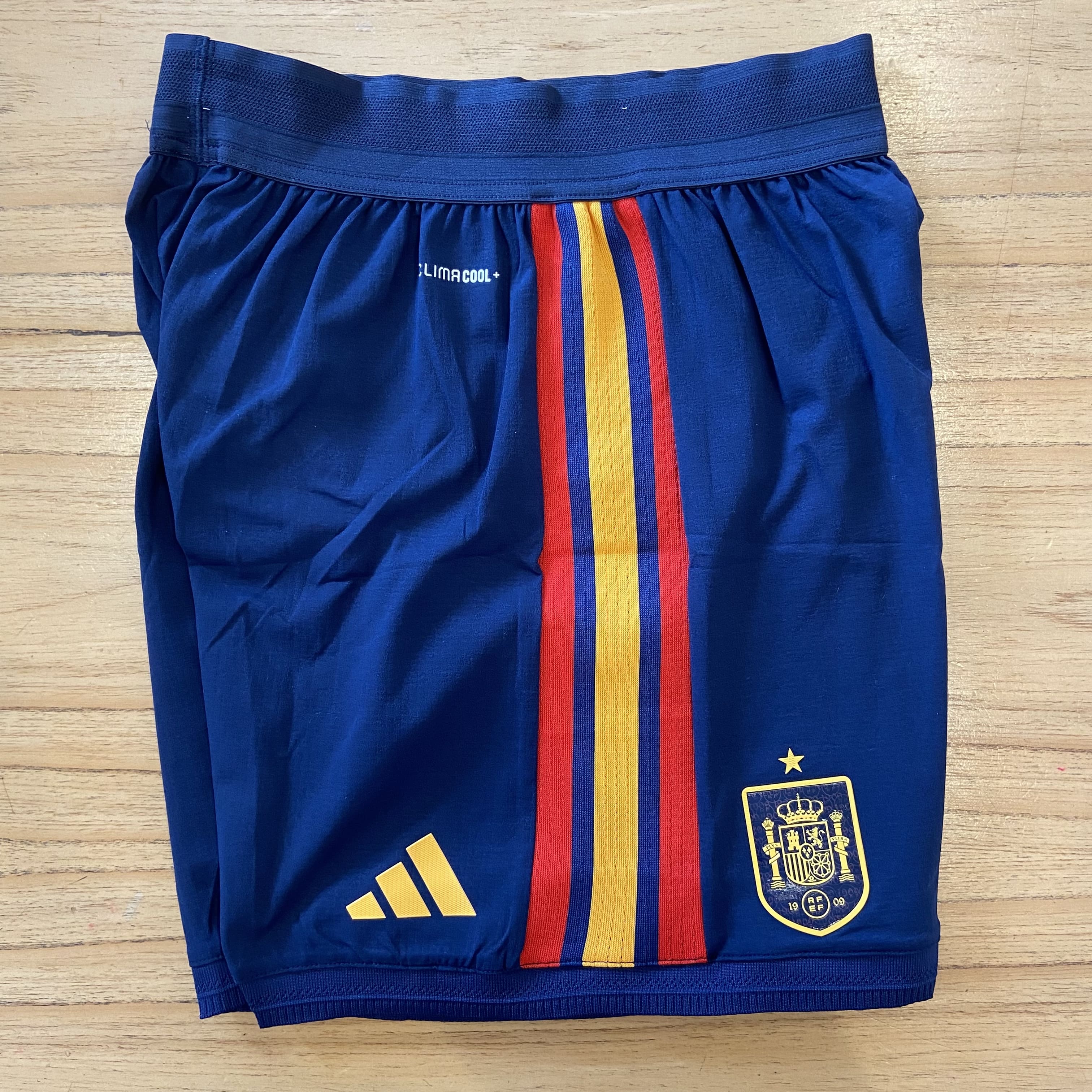 SHORT ESPAÑA AZUL - MUNDIAL 2026 - NUMERO 10 4