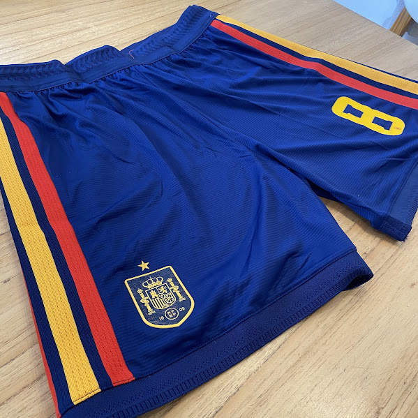 SHORT ESPAÑA AZUL - MUNDIAL 2026 - NUMERO 8 2