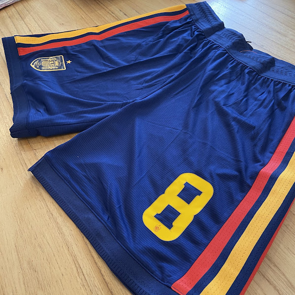 SHORT ESPAÑA AZUL - MUNDIAL 2026 - NUMERO 8 3